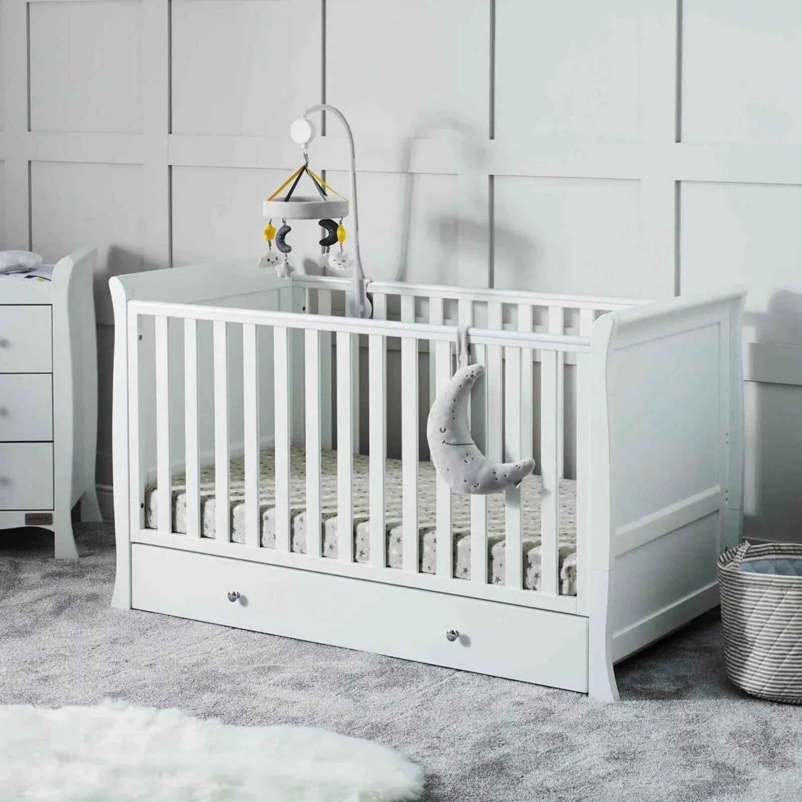 Ickle Bubba Snowdon Classic Cot Bed White - Without Mattress - TOYFACTORY