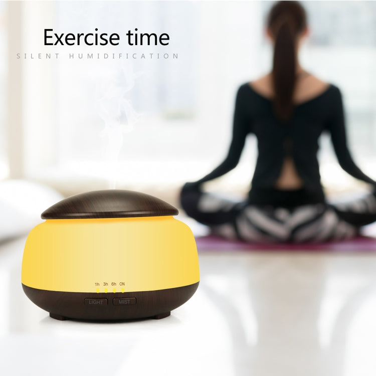 Wood Grain Humidifier Air Purifier Ultrasonic Atomization Household Aromatherapy Machine with Colorful LED Light Automatic Alcohol Sprayer, Plug Specification:UK Plug(Dark Brown)