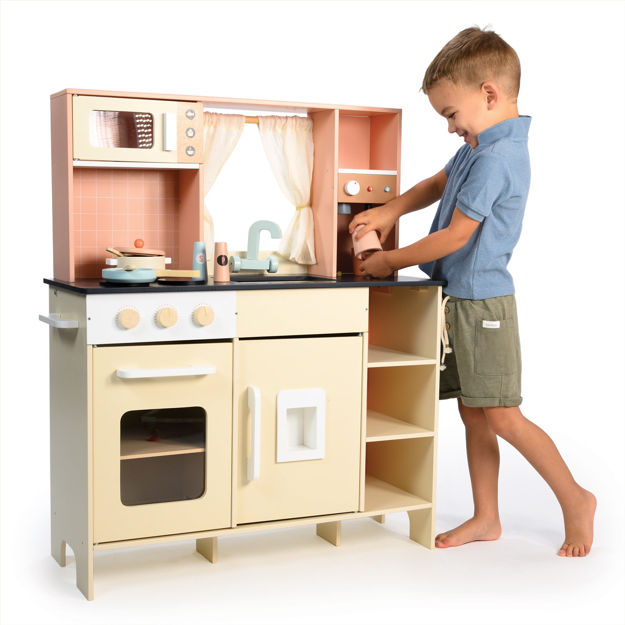 Play kitchen