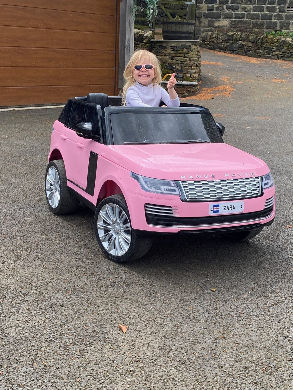 Kids Range Rover Vogue HSE 2 Seater Electric Ride-on Car 24v