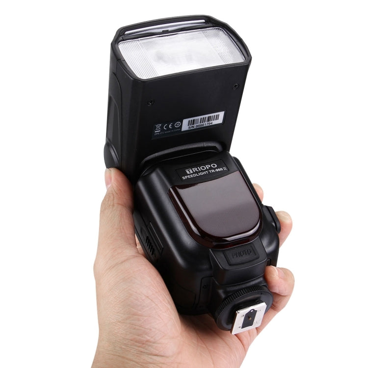 Triopo TR-960ii Flash Speedlite for Canon / Nikon DSLR Cameras - TOYFACTORY