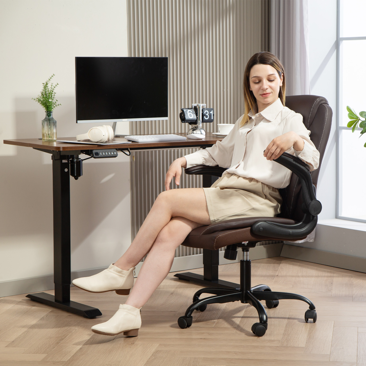 HOMCOM PU Leather Office Desk Chair with Thick Cushion - TOYFACTORY