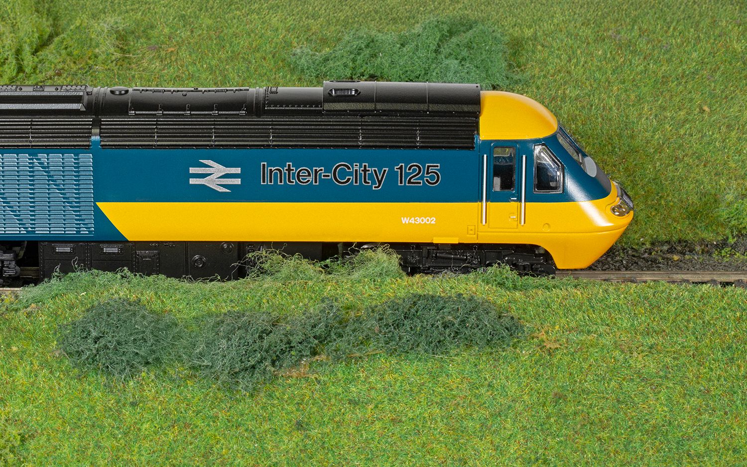 Hornby R1289M BR Intercity 125 High Speed Retro Train Set